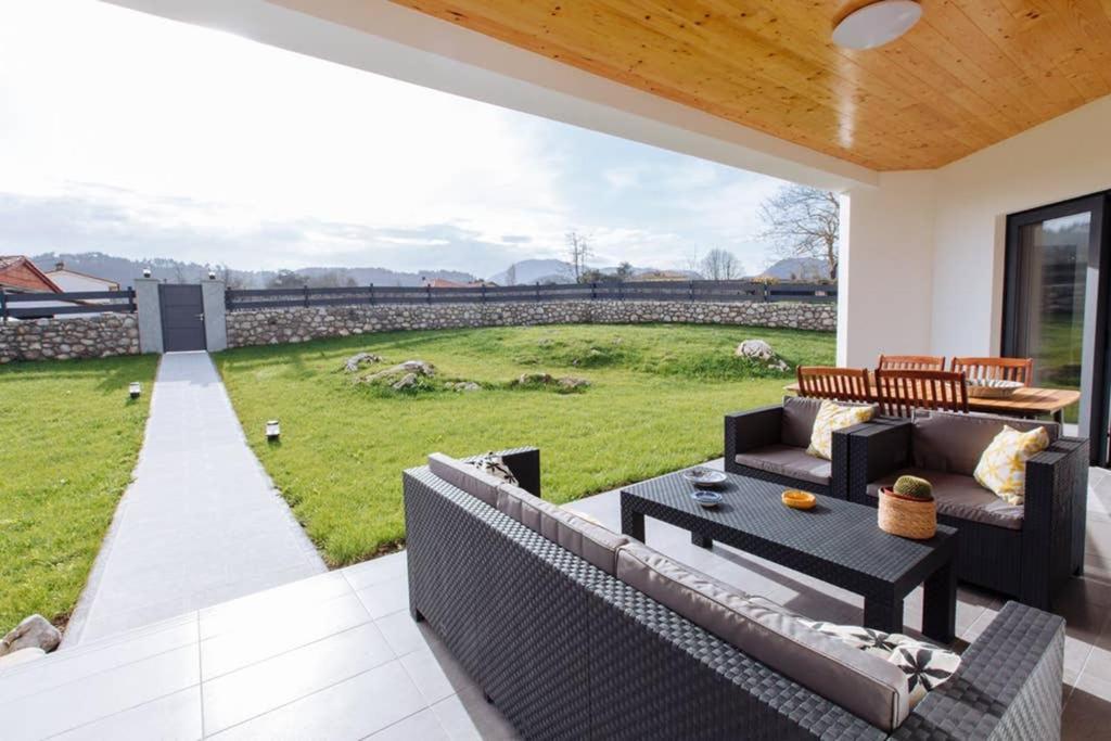 לאנס La Llosina Vivienda Vacacional Alquiler Integro מראה חיצוני תמונה